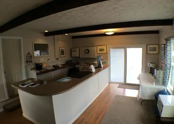 Bourne's Ocean Acres Ogunquit hotel thumbnail 2