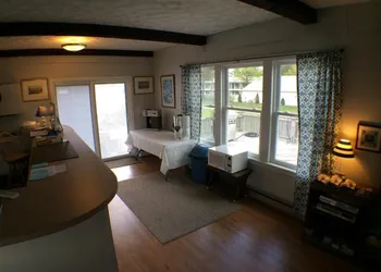 Bourne's Ocean Acres Ogunquit hotel thumbnail 3