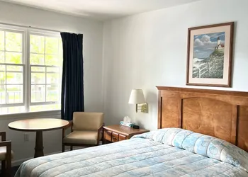 Bourne's Ocean Acres Ogunquit hotel thumbnail 7