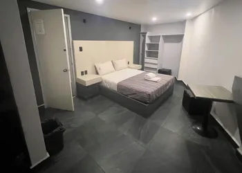 Hotel Aquario CDMX - Central del Norte hotel thumbnail 6