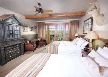 Big Cedar Lodge hotel thumbnail 3