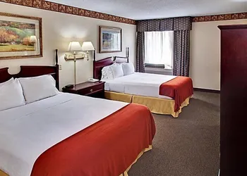 Holiday Inn Express & Suites Watertown by IHG hotel thumbnail 2