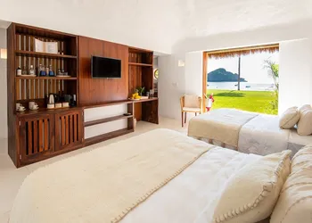 Playa Rosa Bungalows hotel thumbnail 5