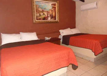 Hotel El Rancho hotel thumbnail 6