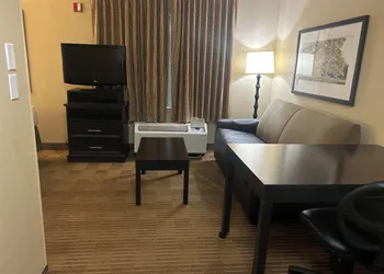 MainStay Suites Washington Dulles Airport hotel thumbnail 6