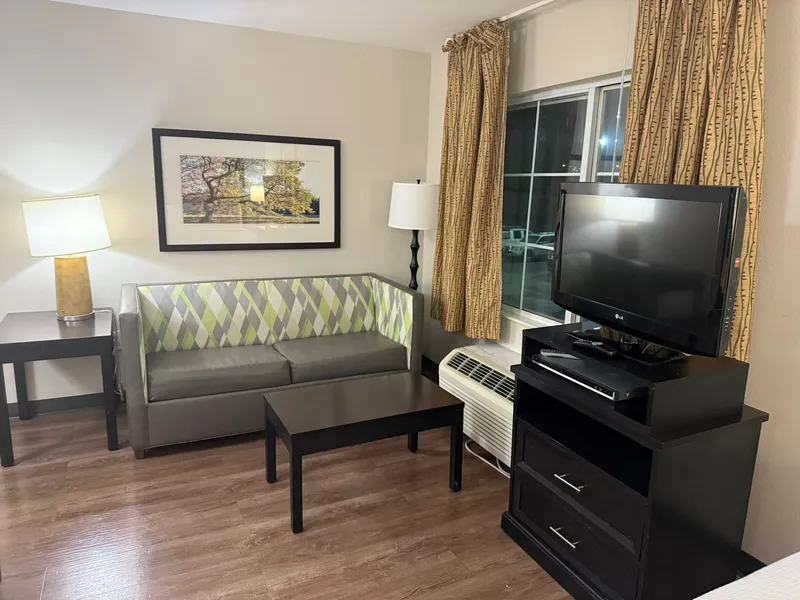 MainStay Suites Washington Dulles Airport hotel detail image 2