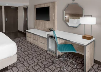 DoubleTree by Hilton Lubbock University Area hotel thumbnail 6