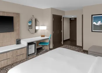 DoubleTree by Hilton Lubbock University Area hotel thumbnail 7