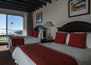California Villas y Hotel hotel thumbnail 8
