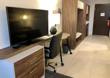 Holiday Inn Hotel & Suites Monterrey Apodaca Zona Airport by IHG hotel thumbnail 5