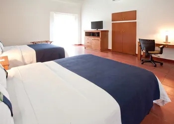 Holiday Inn Express Veracruz Centro Historico hotel thumbnail 5