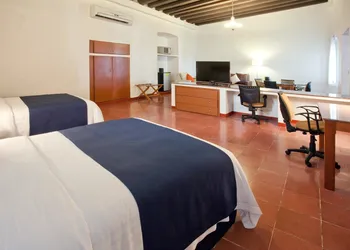 Holiday Inn Express Veracruz Centro Historico hotel thumbnail 7