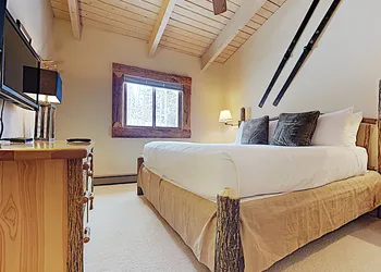 The Timberline Condominiums hotel thumbnail 6