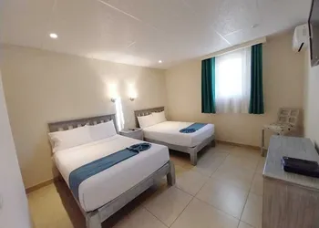 Santa Maria del Cabo hotel thumbnail 4