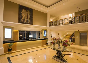 Victoria Express Durango hotel thumbnail 4