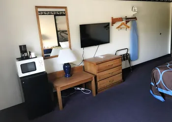 Best Inn hotel thumbnail 6