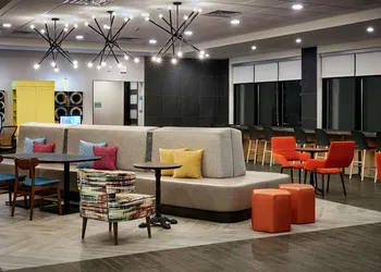 Home2 Suites by Hilton Brantford hotel thumbnail 2