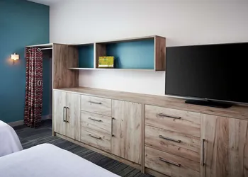Home2 Suites by Hilton Brantford hotel thumbnail 7
