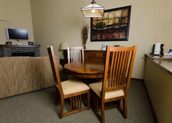 Soaring Eagle Lodge hotel thumbnail 6