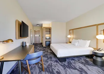 Fairfield Inn & Suites by Marriott Bardstown hotel thumbnail 7