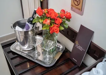 Casa de las Flores Hotel hotel thumbnail 6