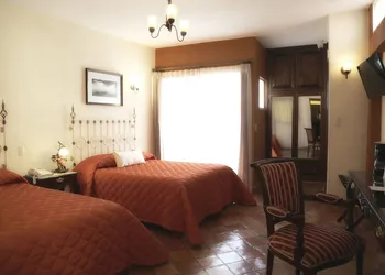 El Mesón de los Poetas hotel thumbnail 5