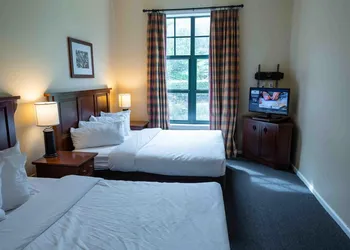 Mountain Creek hotel thumbnail 7
