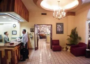 Hotel 5a Avenida hotel thumbnail 3