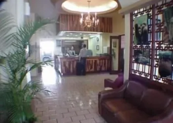 Hotel 5a Avenida hotel thumbnail 4