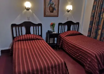 Hotel 5a Avenida hotel thumbnail 6