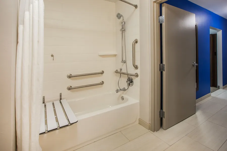 Holiday Inn Express & Suites Murphysboro - Carbondale by IHG hotel detail image 2
