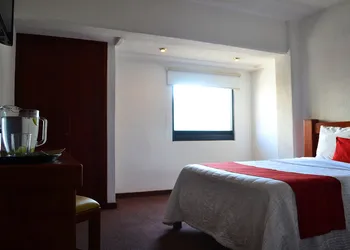 Hotel Campestre Inn hotel thumbnail 3