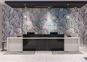 La Quinta Inn & Suites by Wyndham Maricopa - Copper Sky hotel thumbnail 5