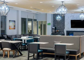 La Quinta Inn & Suites by Wyndham Maricopa - Copper Sky hotel thumbnail 6