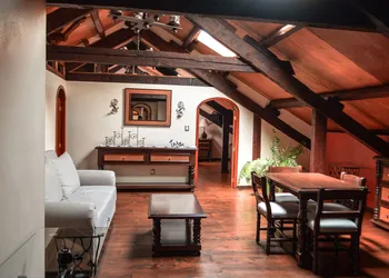 Casa de los Arcangeles hotel thumbnail 8