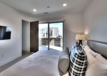 Apex at Park City, A Vail Resorts Property hotel thumbnail 3