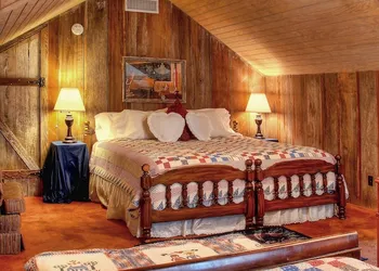 Kuebler Waldrip Haus B&B hotel thumbnail 4