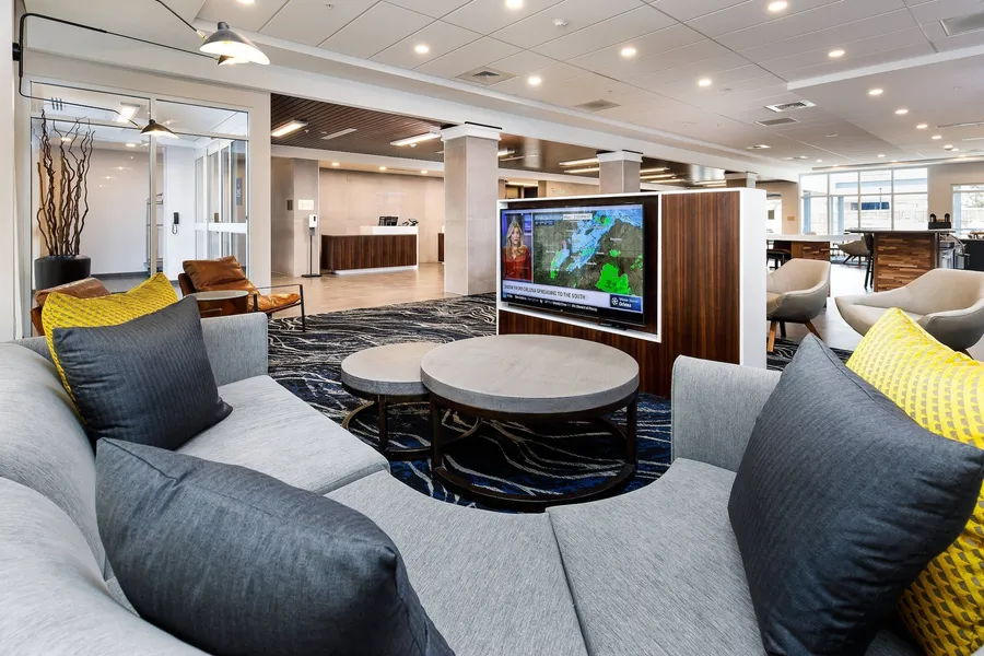 Courtyard by Marriott Pensacola I-10 West hotel detail image 2