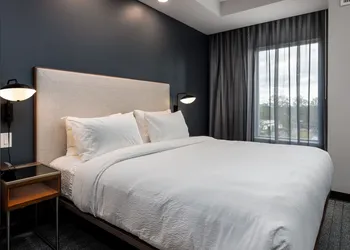 Courtyard by Marriott Pensacola I-10 West hotel thumbnail 8