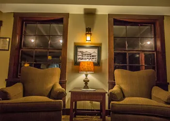 Marys Lake Lodge Mountain Resort and Condos hotel thumbnail 4