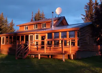 Bear Paw Adventure hotel thumbnail 6
