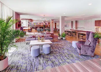 Hilton Garden Inn Toronto Brampton West hotel thumbnail 3