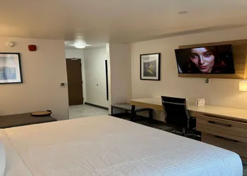Best Western Colfax hotel thumbnail 6