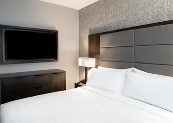 Staybridge Suites Boston - Quincy by IHG hotel thumbnail 3