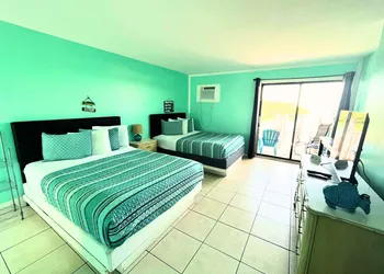 Conch Key Fishing Lodge and Marina hotel thumbnail 6