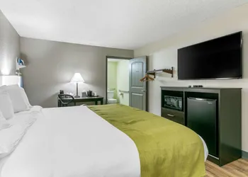 Rodeway Inn Kingston Springs hotel thumbnail 7
