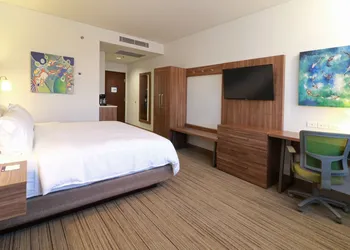 Holiday Inn Express & Suites Ensenada Centro by IHG hotel thumbnail 6