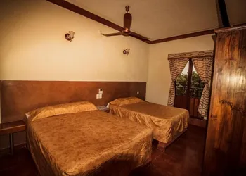 Hotel & Suites Posada Molina hotel thumbnail 2