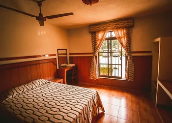 Hotel & Suites Posada Molina hotel thumbnail 5