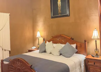 Hotel Casa del Refugio hotel thumbnail 3